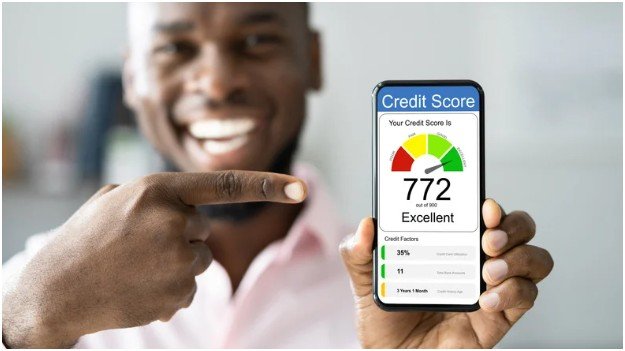 How does keeping credit utilization low improve your score?